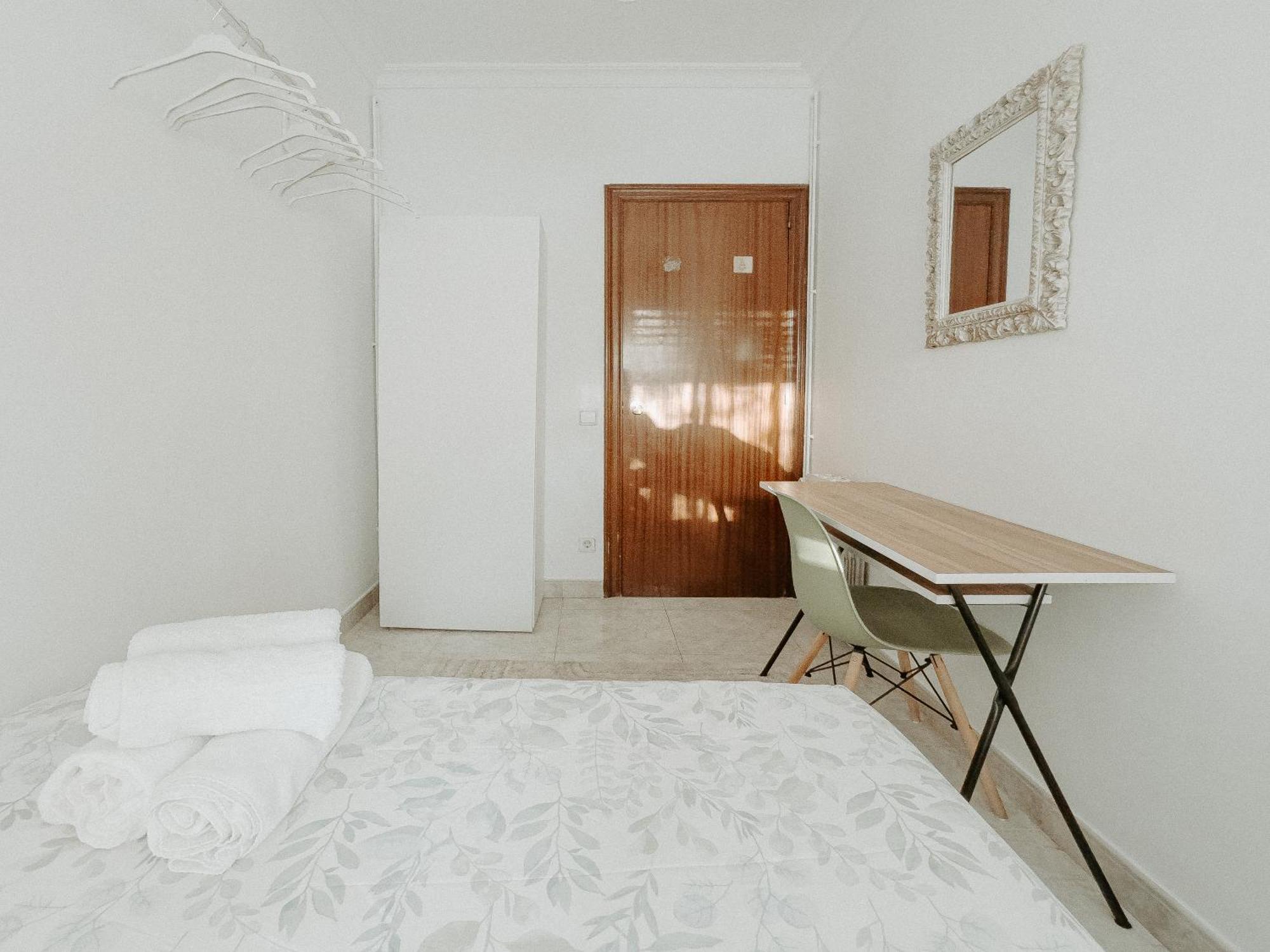 Charming Rooms In Shared Apartment Near Camp Nou Barcelona Pokoj fotografie