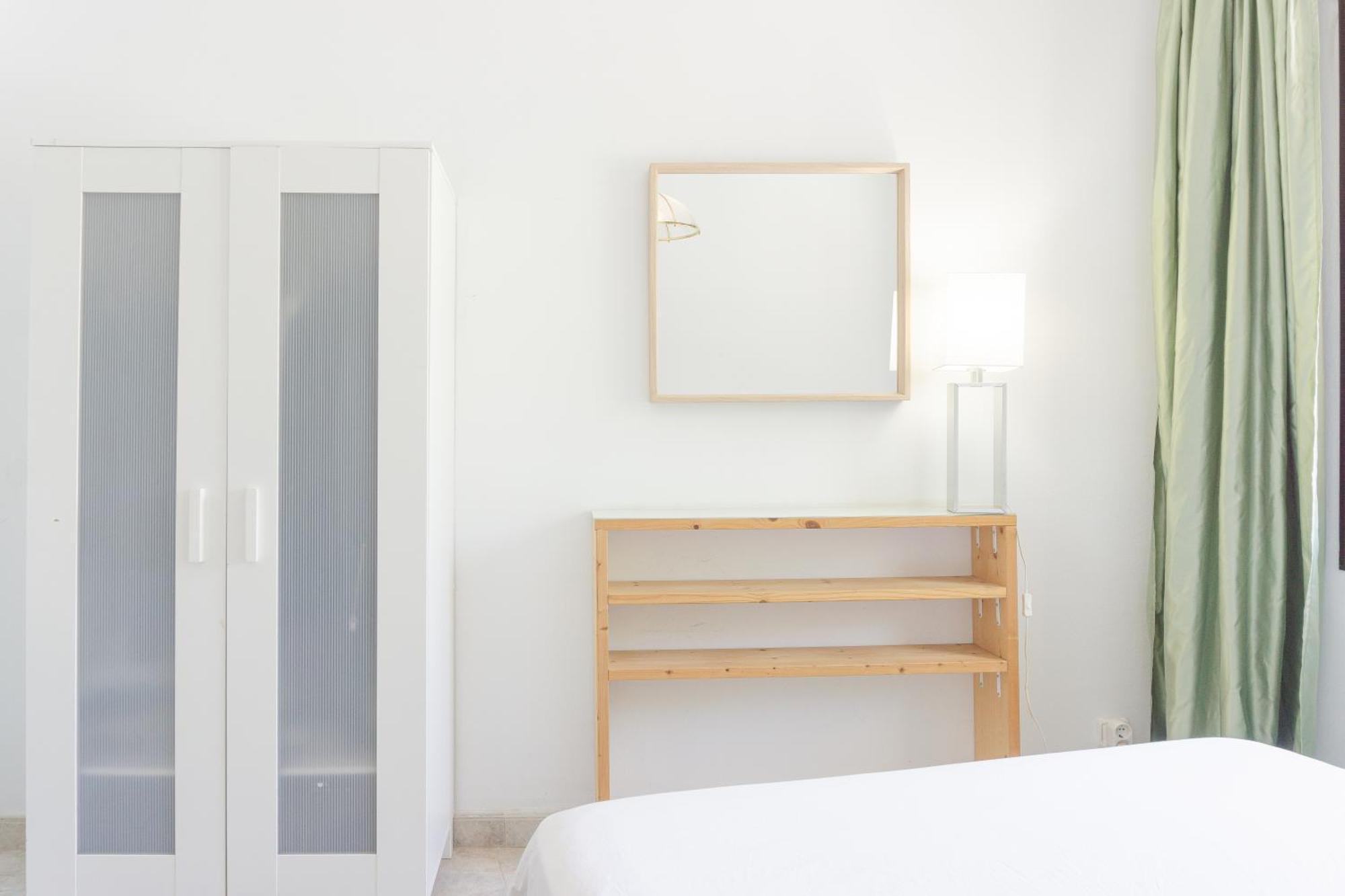 Charming Rooms In Shared Apartment Near Camp Nou Barcelona Exteriér fotografie
